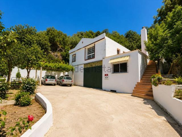 Chalet, Casares