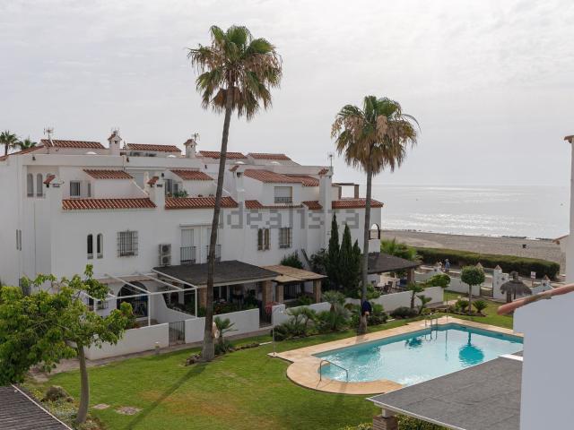 Chalet, Casares