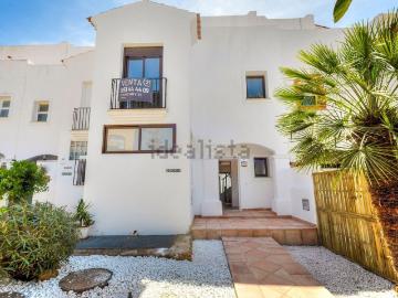 Chalet, Casares