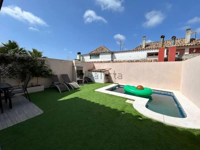 Chalet, Casares