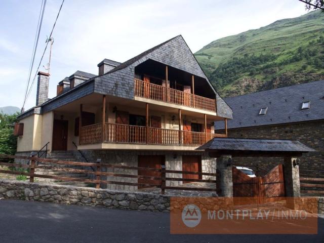 Chalet, Casarilh