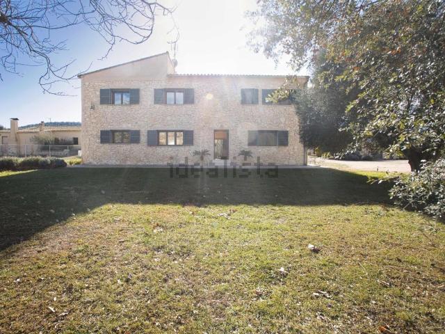Chalet, Castalla