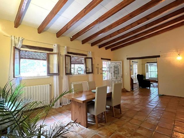 Chalet, Castell de Castells