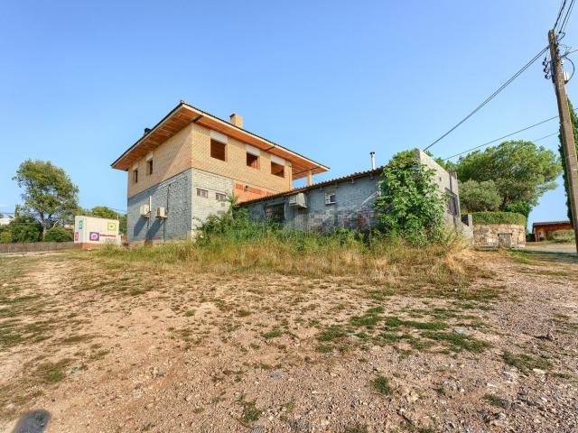 Chalet, Castellnou de Bages
