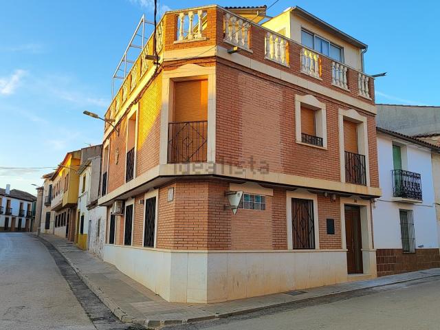 Chalet, Castellar de Santiago