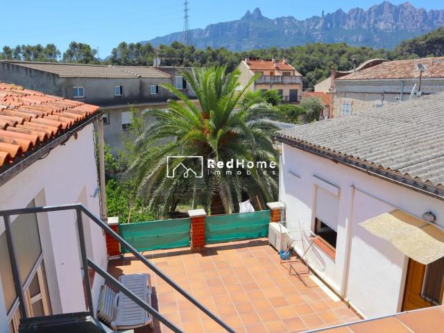 Chalet, Castellbell i el Vilar