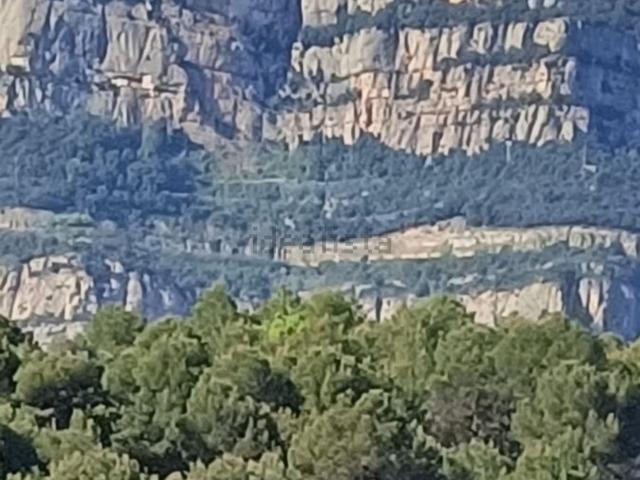 Chalet, Castellbell i el Vilar