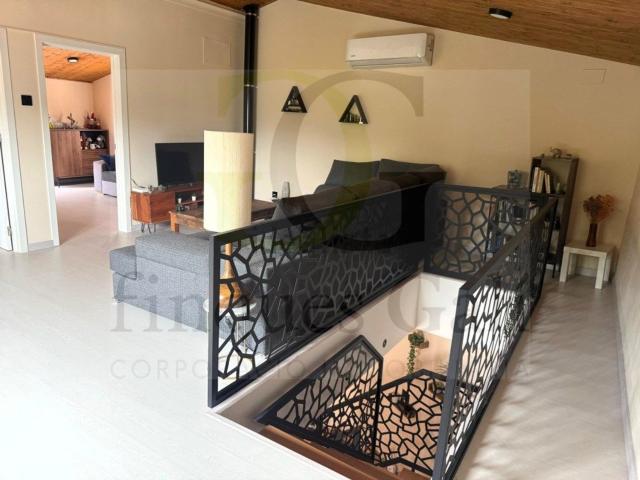 Chalet, Castellbell i el Vilar