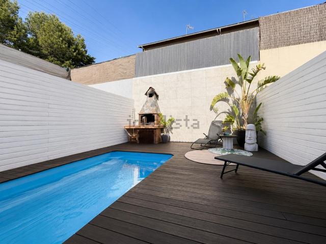 Chalet, Castellbisbal