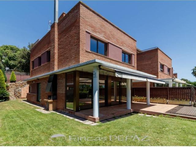 Chalet, Castelldefels