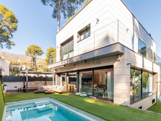 Chalet, Castelldefels