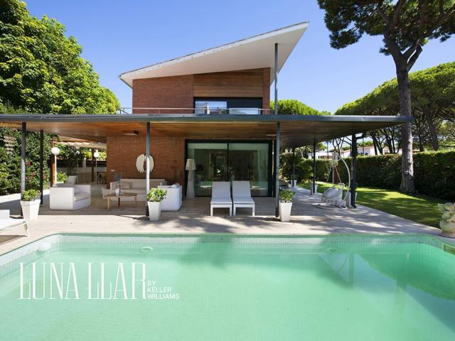 Chalet, Castelldefels