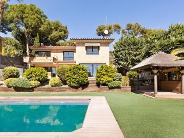 Chalet, Castelldefels