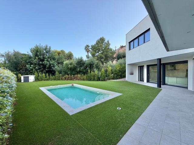 Chalet, Castelldefels