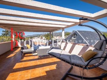 Chalet, Castelldefels