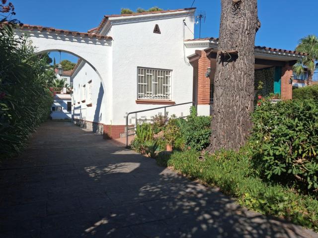 Chalet, Castelldefels