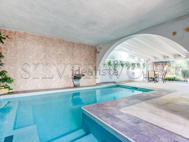 Chalet, Castelldefels