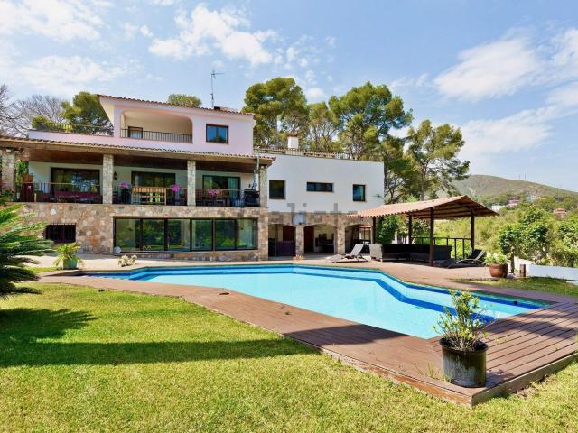 Chalet, Castelldefels