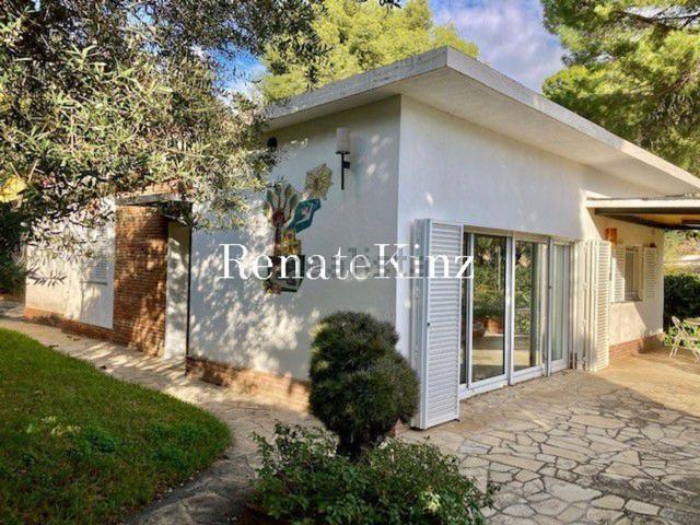 Chalet, Castelldefels