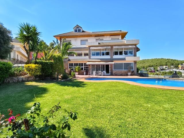 Chalet, Castelldefels