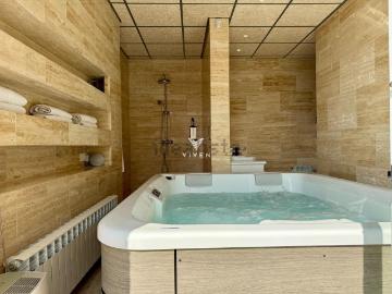Chalet, Castellet i la Gornal