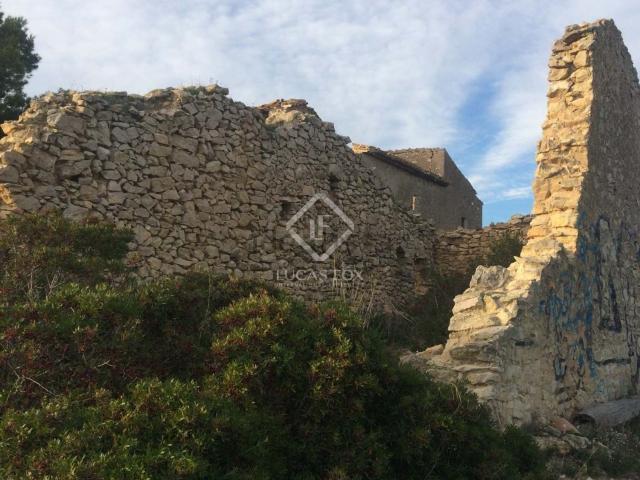 Chalet, Castellet i la Gornal