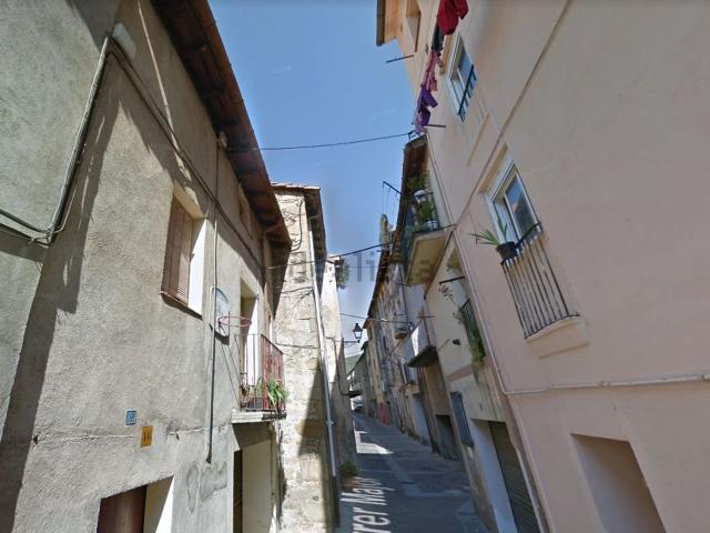 Chalet, Castellfollit de la Roca