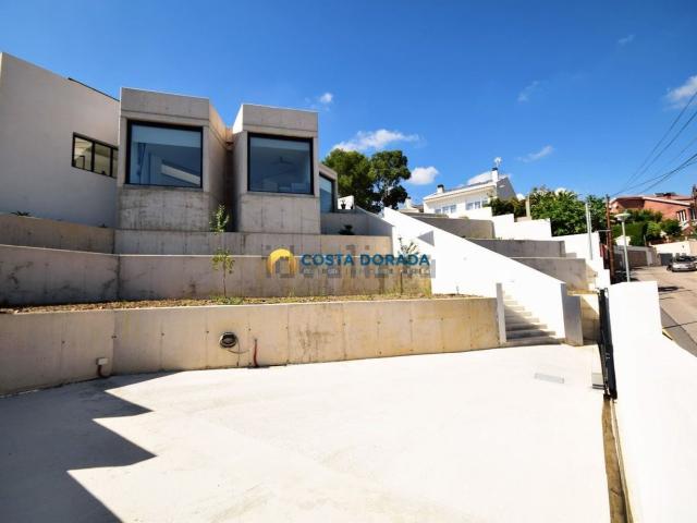 Chalet, Castellvell del Camp