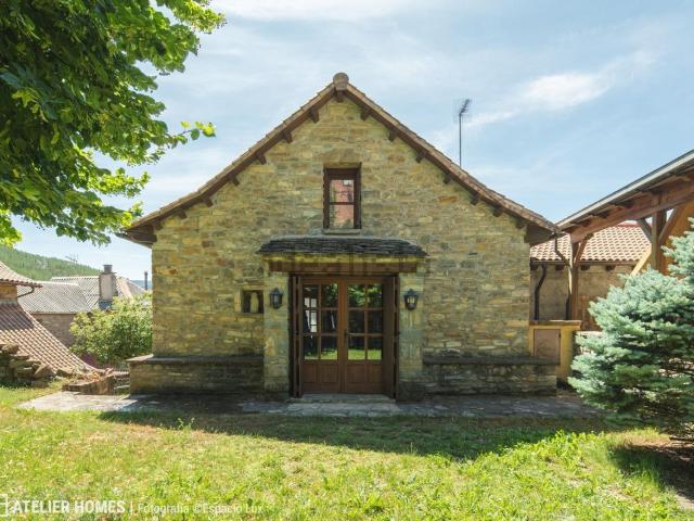 Chalet, Castiello de Jaca