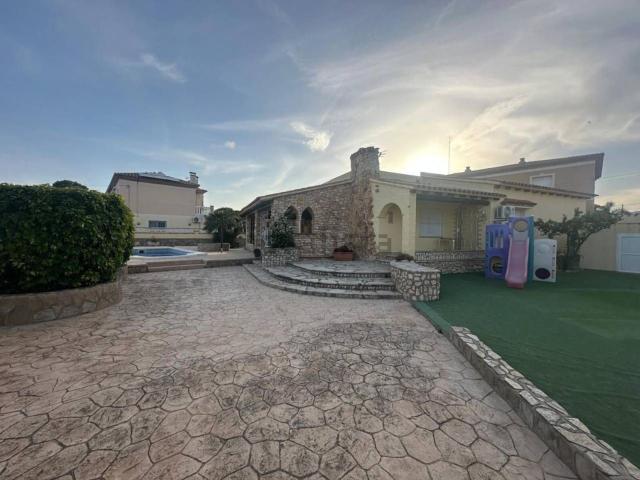 Chalet, Centro, Mont Roig del Camp