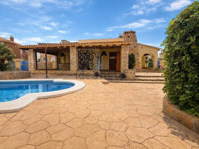 Chalet, Centro, Mont Roig del Camp