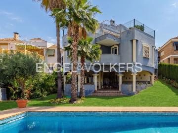 Chalet, Cerrado de Calderón Hacienda Paredes, Málaga