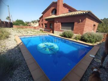 Chalet, Cervelló