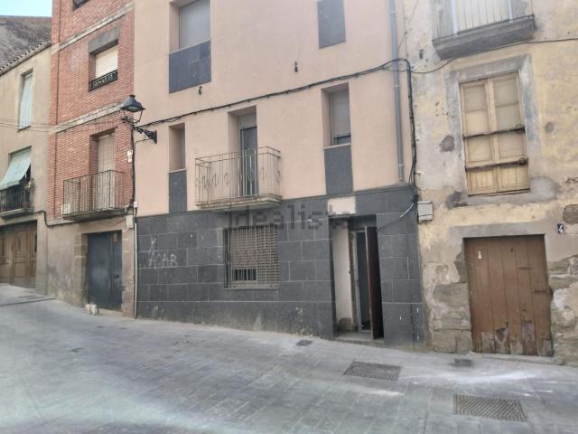 Chalet, Cervera