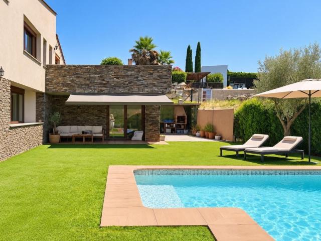 Chalet, Cerviá de Ter