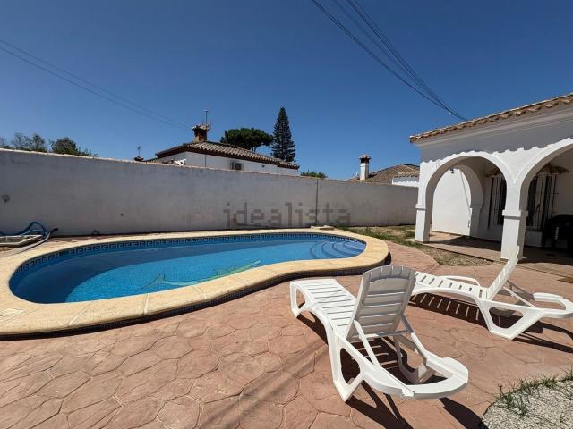 Chalet, Chiclana de la Frontera