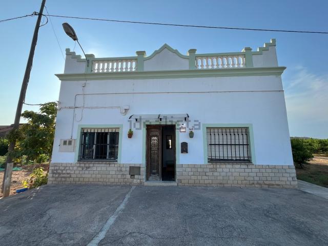 Chalet, Chilches