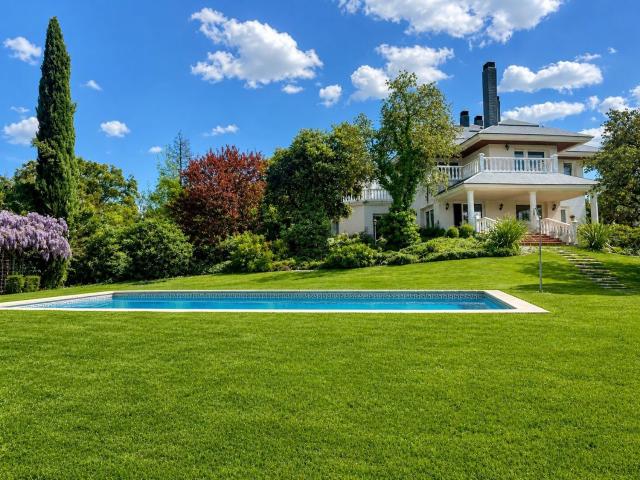 Chalet, Ciudalcampo