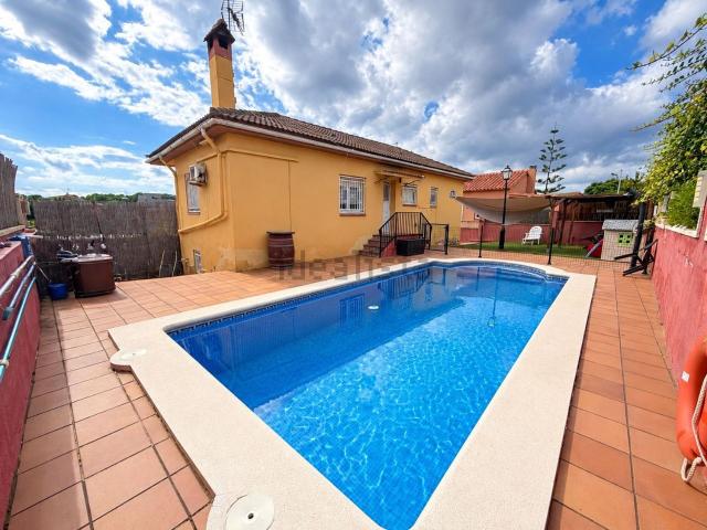 Chalet, Creixell