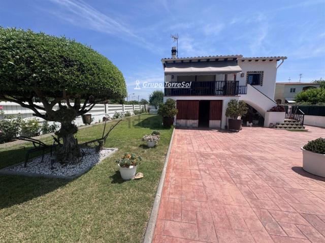 Chalet, Creixell