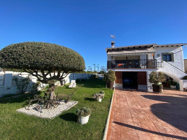 Chalet, Creixell