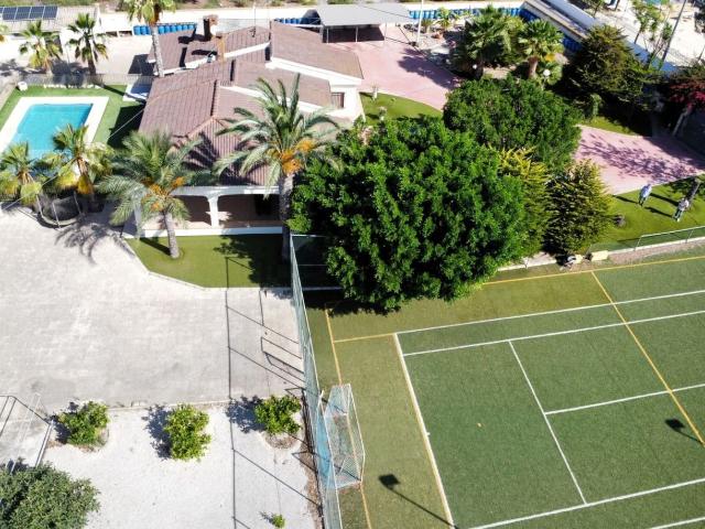 Chalet, Crevillente