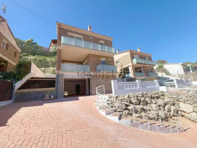 Chalet, Cubelles
