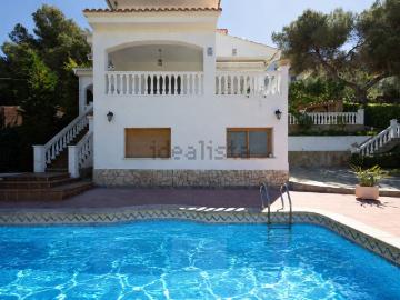 Chalet, Cubelles