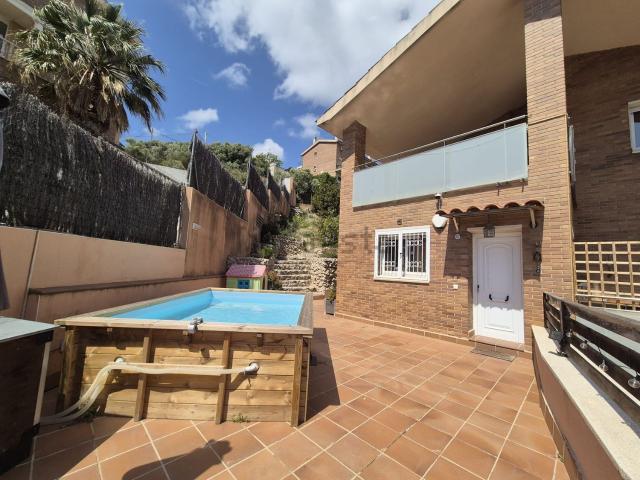 Chalet, Cubelles