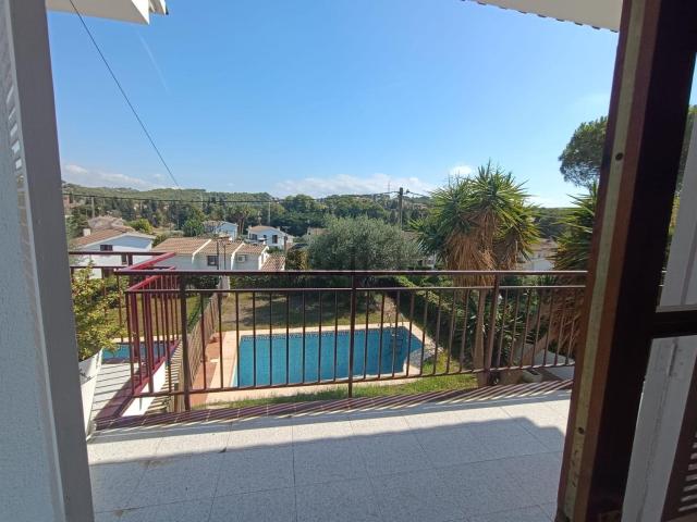 Chalet, Cubelles
