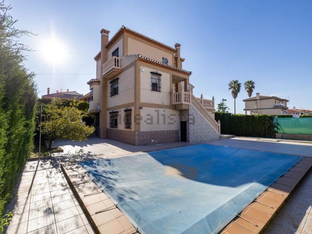 Chalet, Cullar Vega