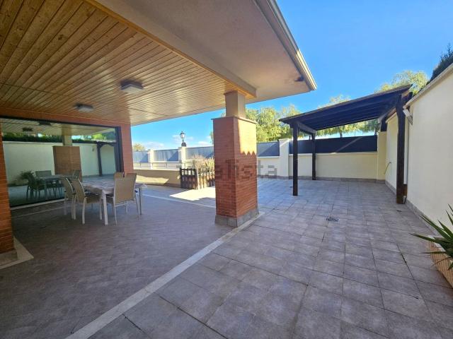 Chalet, Cullar Vega
