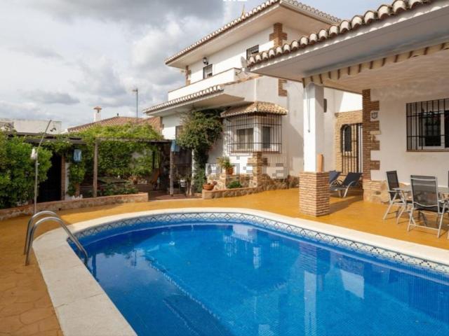 Chalet, Cullar Vega