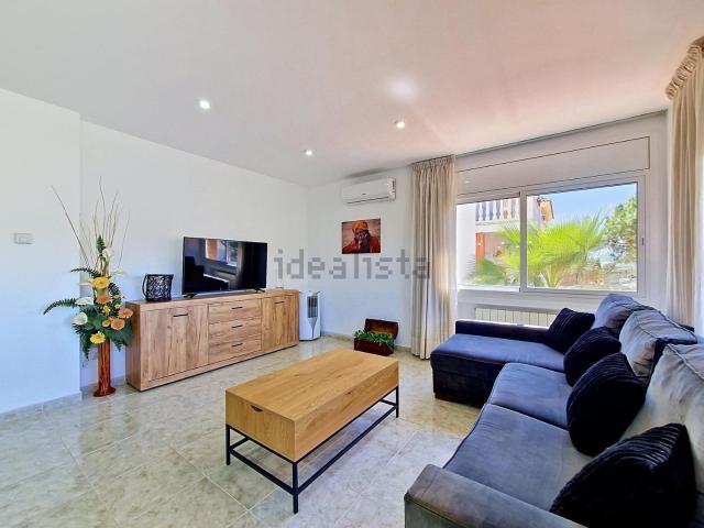 Chalet, Cunit
